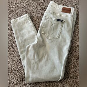 Calvin Klein. Woman’s Pale Green High rise stretchy Jeans.